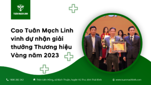 Cao Tuân Mạch Linh vinh dự nhận giải thưởng Thương hiệu Vàng năm 2023